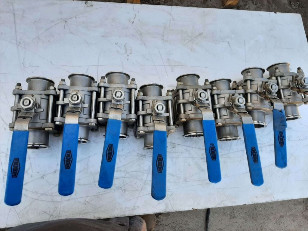 2" Ladish, Stainless Steel Ball Valves, 2-Way Tri-clamp, 1000 psi, Lot of (5 available) - Image 2