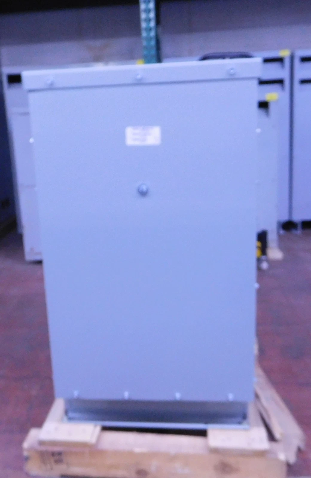 30 KVA 480 Delta Primary, 208Y/120 Secondary, Eaton, 3 Phase Transformer V48M28T3016 - Image 4