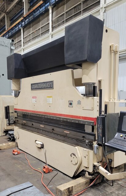 175 Ton, Cincinnati #175-MX10-Maxform, CNC Hydraulic Press Brake, 14' bed & ram, 150.5" between housing, 17" - Image 2