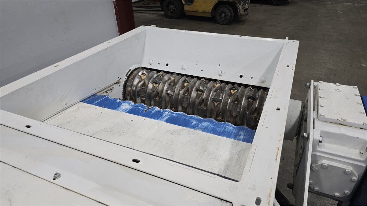 Vecoplan #VAZ1100-XL-XR, 42" x 52" single shaft shredder, 60 HP, 2018 - Image 8