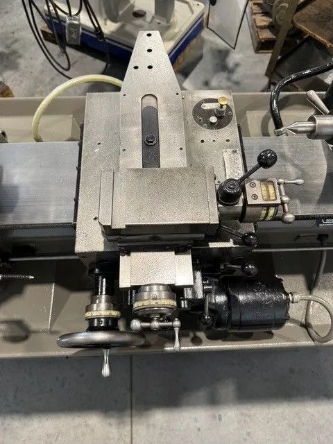 11" x 18" Hardinge #HLV-H-EM, super precision tool room lathe, 1-1/4" hole, inch/metric, 1997 - Image 8