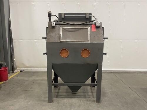 Sandblast Cabinet - Image 1