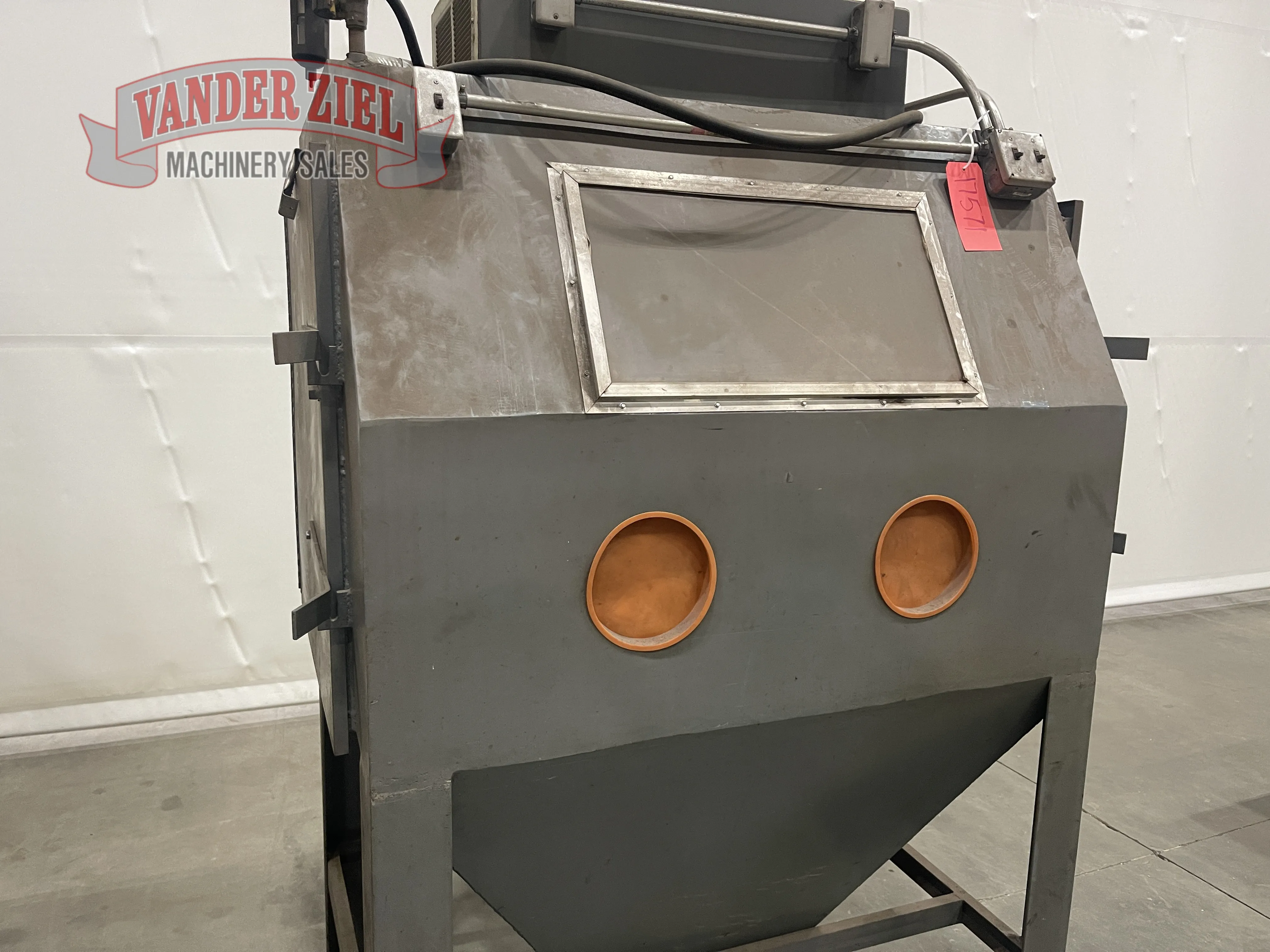 Sandblast Cabinet - Image 6