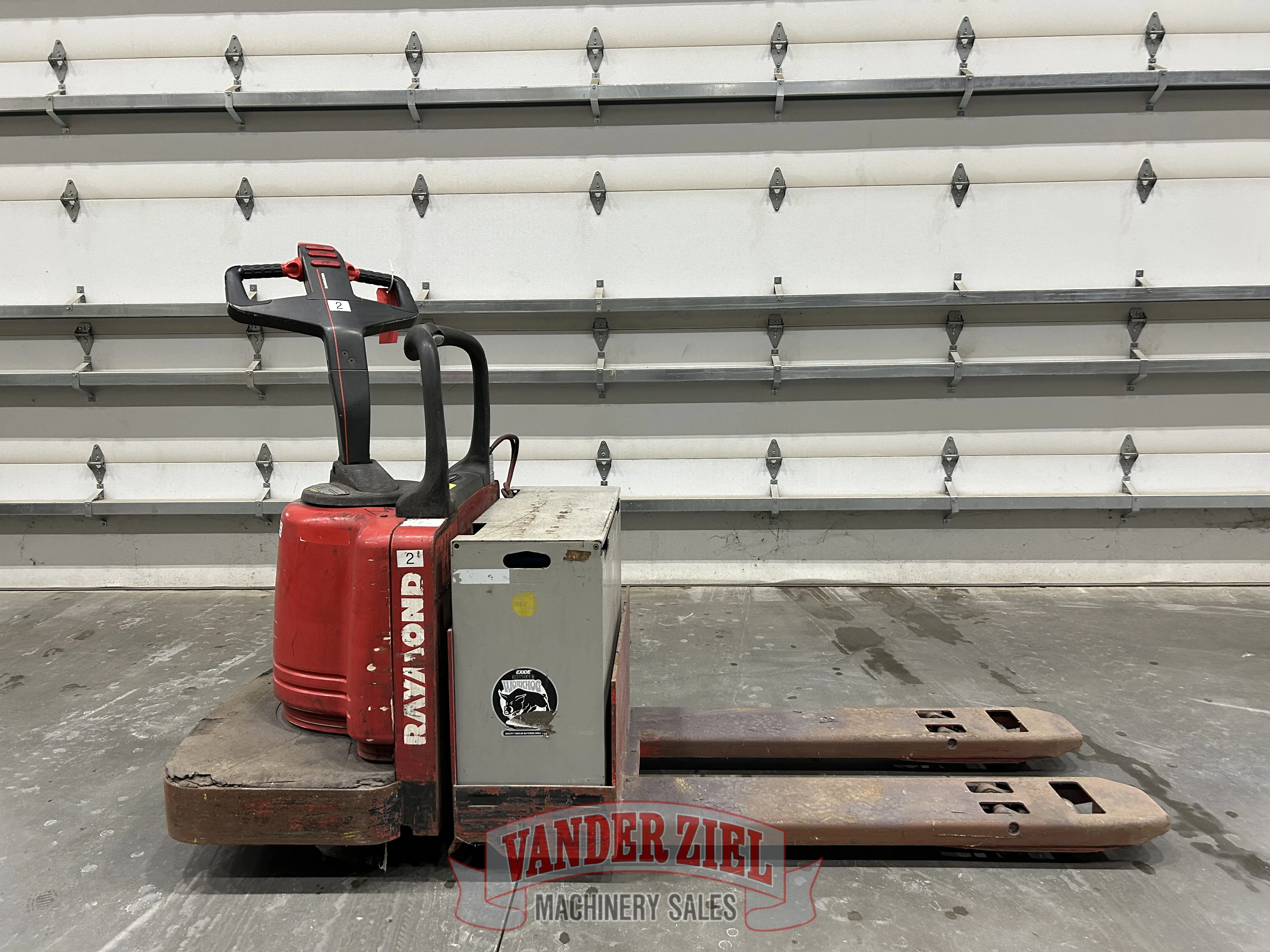 Raymond, Electric Pallet Jack w/ Charger, 6000 lb. capacity, 24 Volt - Image 1