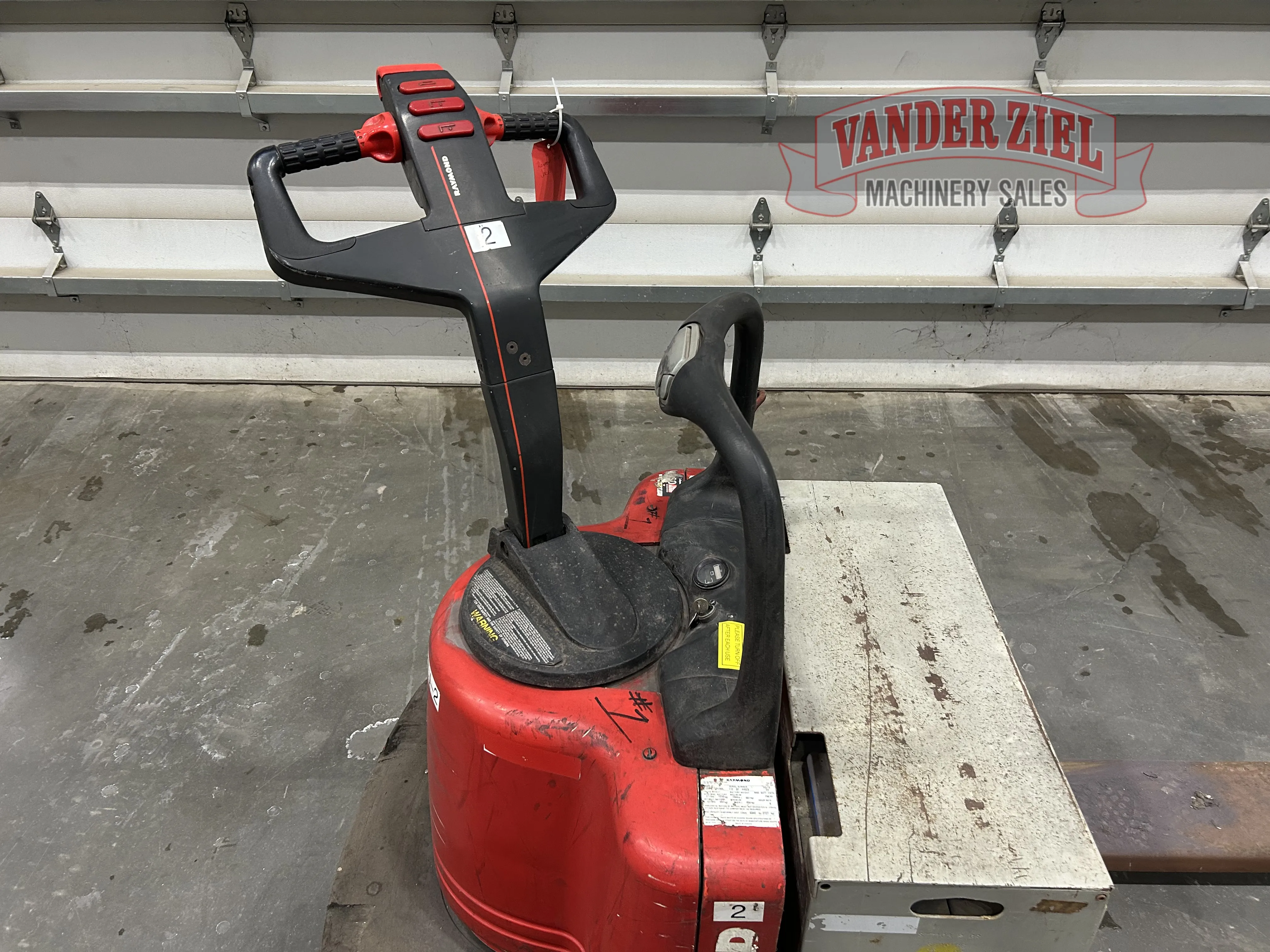 Raymond, Electric Pallet Jack w/ Charger, 6000 lb. capacity, 24 Volt - Image 6