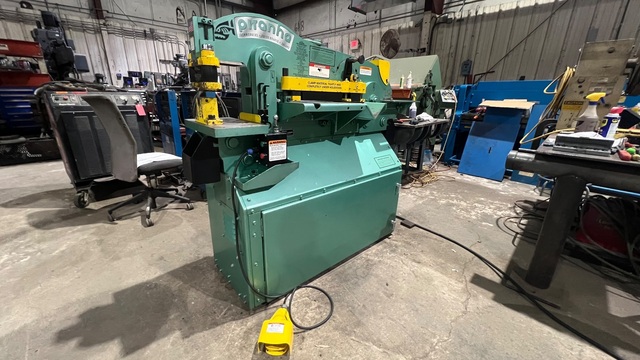 5" x 5" x 3/8" Piranha #P50, Ironworker, 50 Ton, 8" throat depth, 4.25" stroke, 3 HP - Image 1