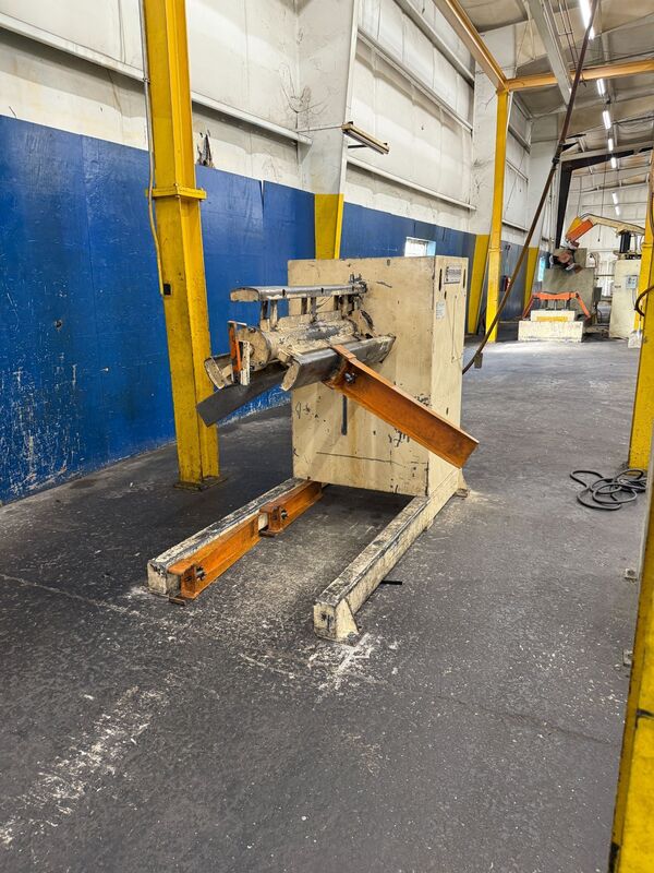 8000 lb. Feed-Lease #R-8M-36, coil reel, 36" width, 60" outside dimensions, 20"-24" ID - Image 2