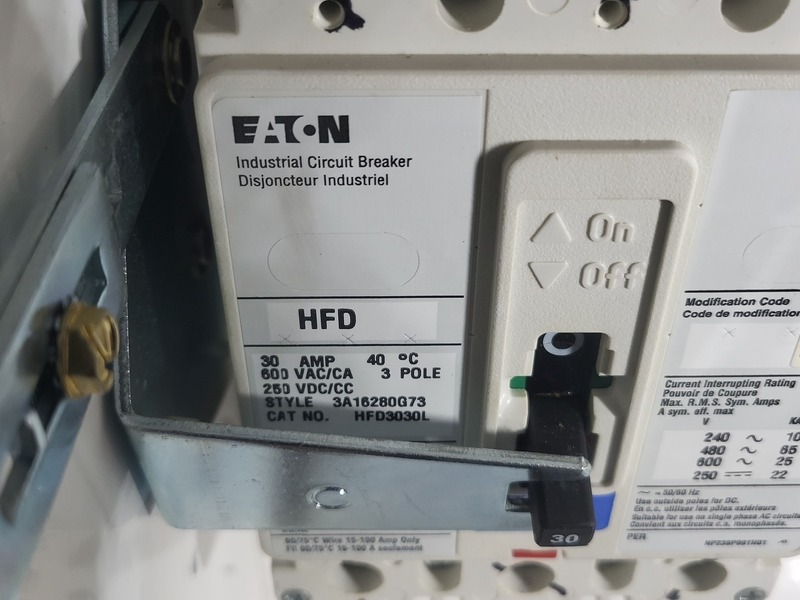 Eaton, MCC Unit, 600 Volt Breaker w/ Surge Protective Device - Image 3