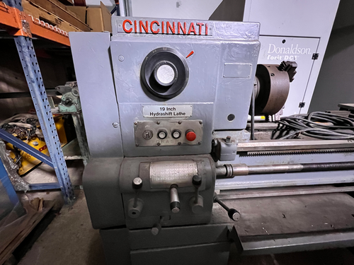 19" x 72" Cincinnati Milacron #LR, engine lathe, 230 V., 3-phase - Image 2