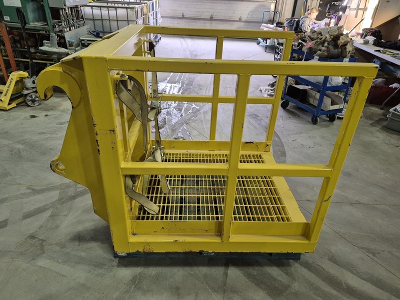 Heavy-Duty Telehandler Man Basket/Work Baskets - Image 5