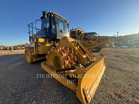 Caterpillar 815, Compactor, 101 hours, S/N: J5T00278, 2024 - Image 2