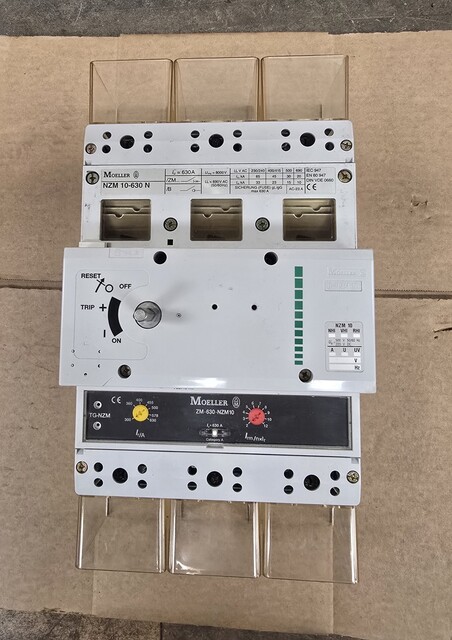 630 Amps, Moeller #NZM10-630N/ZM-630, Circuit Breaker Disconnector, 3P, 690 Volts, unused - Image 3