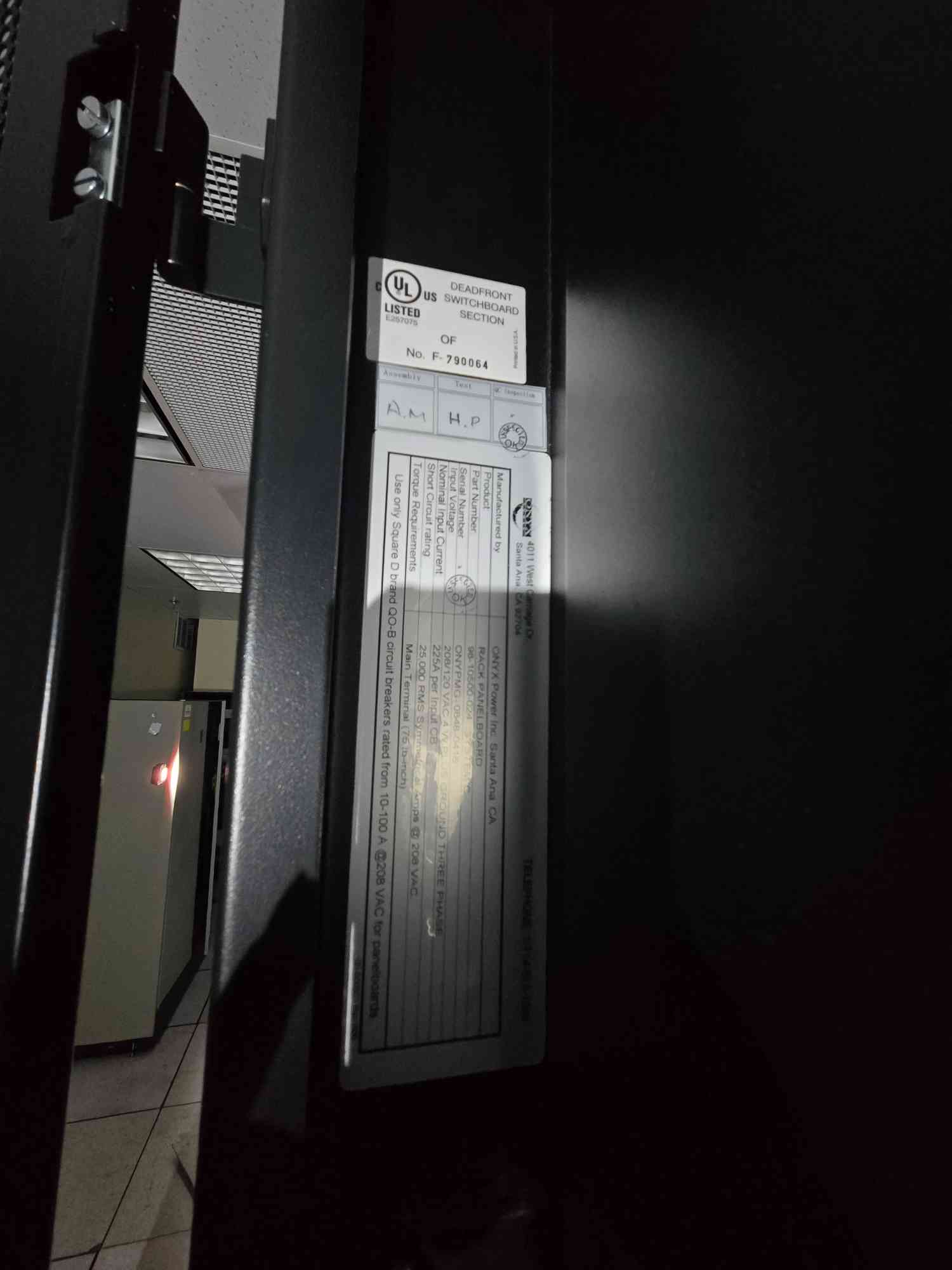 225 Amp. Onyx #Rack-Panelboard, 208/120V Plus Ground 3PH Breaker Distribution (4 available) - Image 8