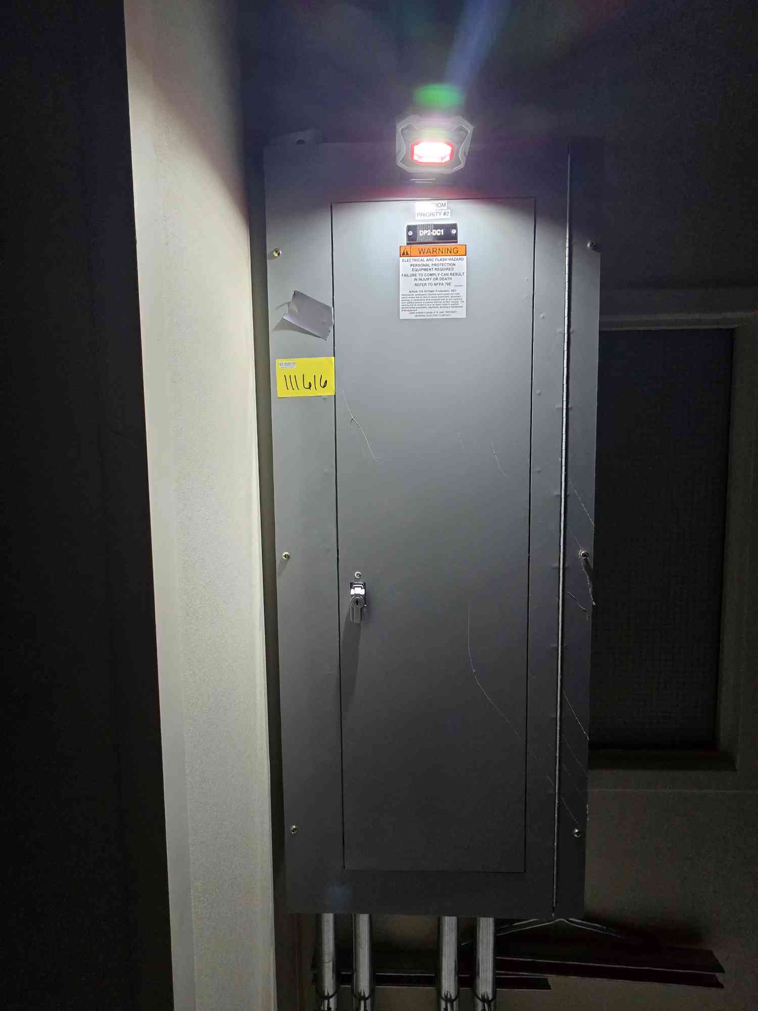 400 Amp. General Electric A-Series-II, Panelboard, 480/277 Volts, 5 Breakers & Main - Image 7