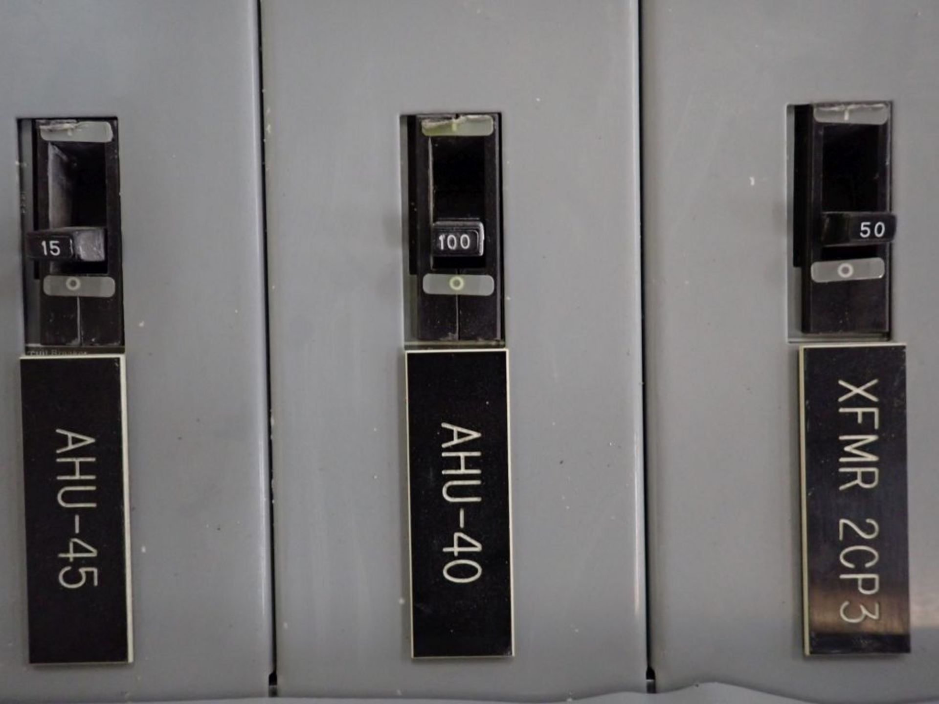 400 Amp. Siemens #S4, Panelboard, 480Y/277 Volts, w/ 13 Circuit Breakers, 3PH - Image 10