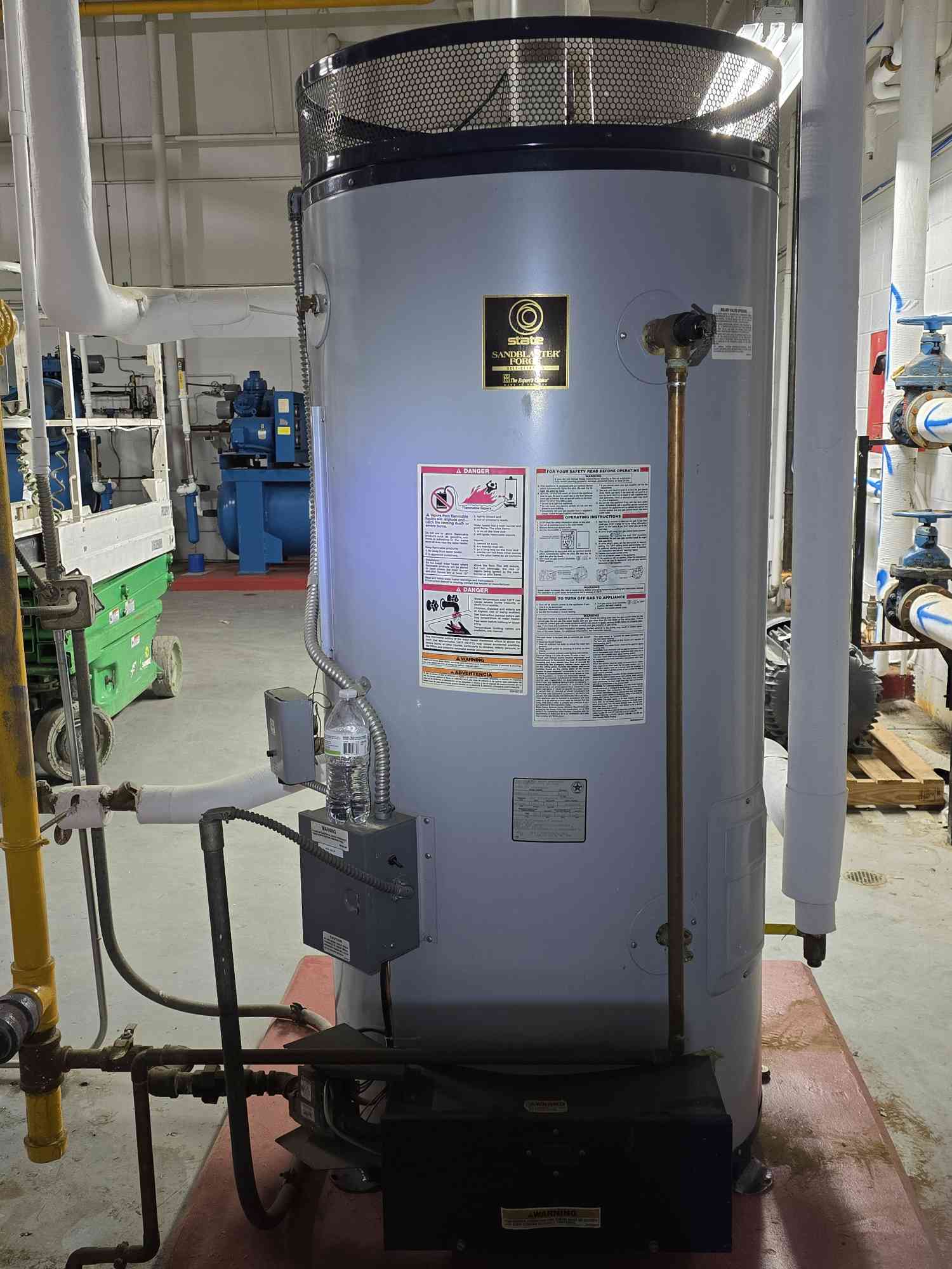 State Sandblaster Force #SDV100199NESHW, Commercial Water Heater, Nat Gas, 100 Gal, 2003 - Image 6