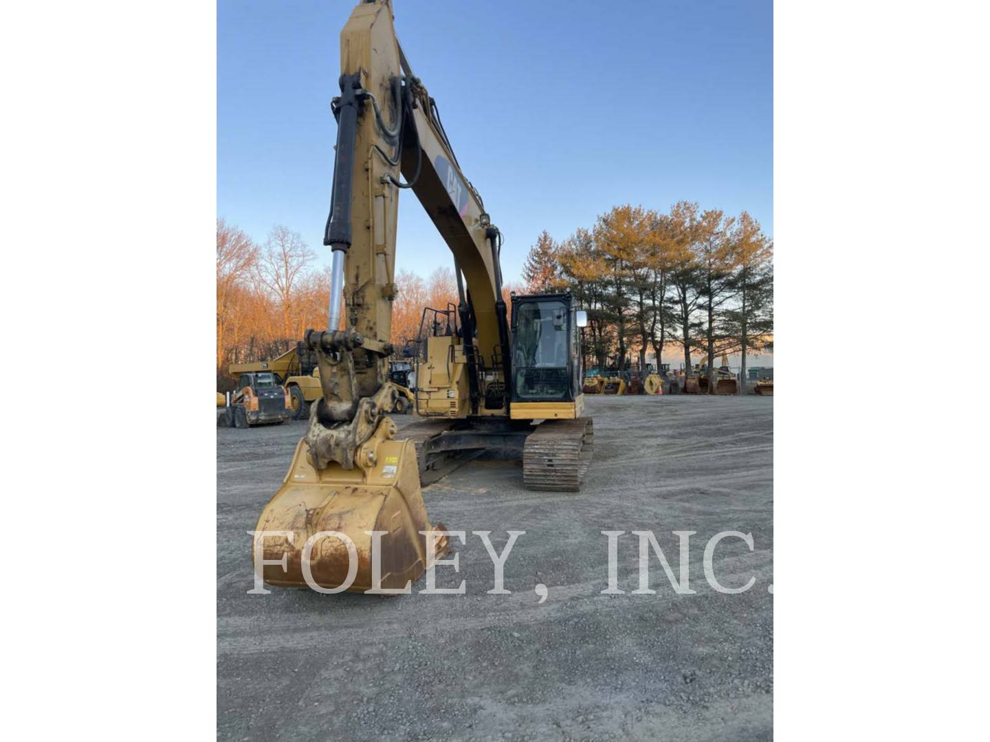 Caterpillar 325FLCR, Crawler Excavator, 6435 hours, S/N: XAA00348, 2016 - Image 3