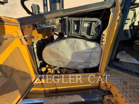 Caterpillar D6LGP, Crawler Dozer, 4433 hours, S/N: KTW01047, 2022 - Image 7