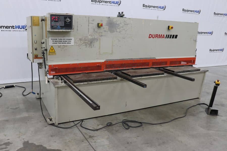 1/4" x 10' Durma #DHGM-3006, CNC plate shear, 36" back gauge, 58" squaring arm, foot pedal, 2002 - Image 2