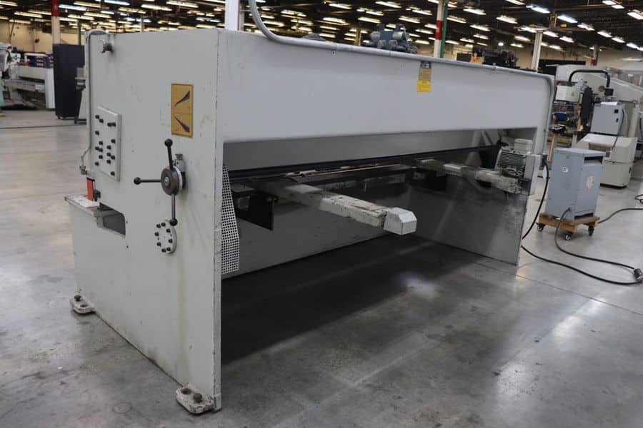 1/4" x 10' Durma #DHGM-3006, CNC plate shear, 36" back gauge, 58" squaring arm, foot pedal, 2002 - Image 5