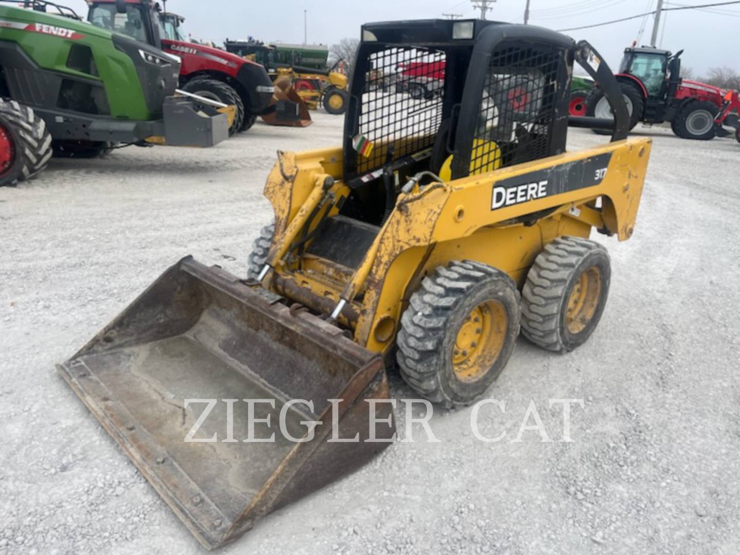 Deere & Co. 317, Skid Steer Loader, 3218 hours, S/N: T00317A108682, 2005 - Image 1