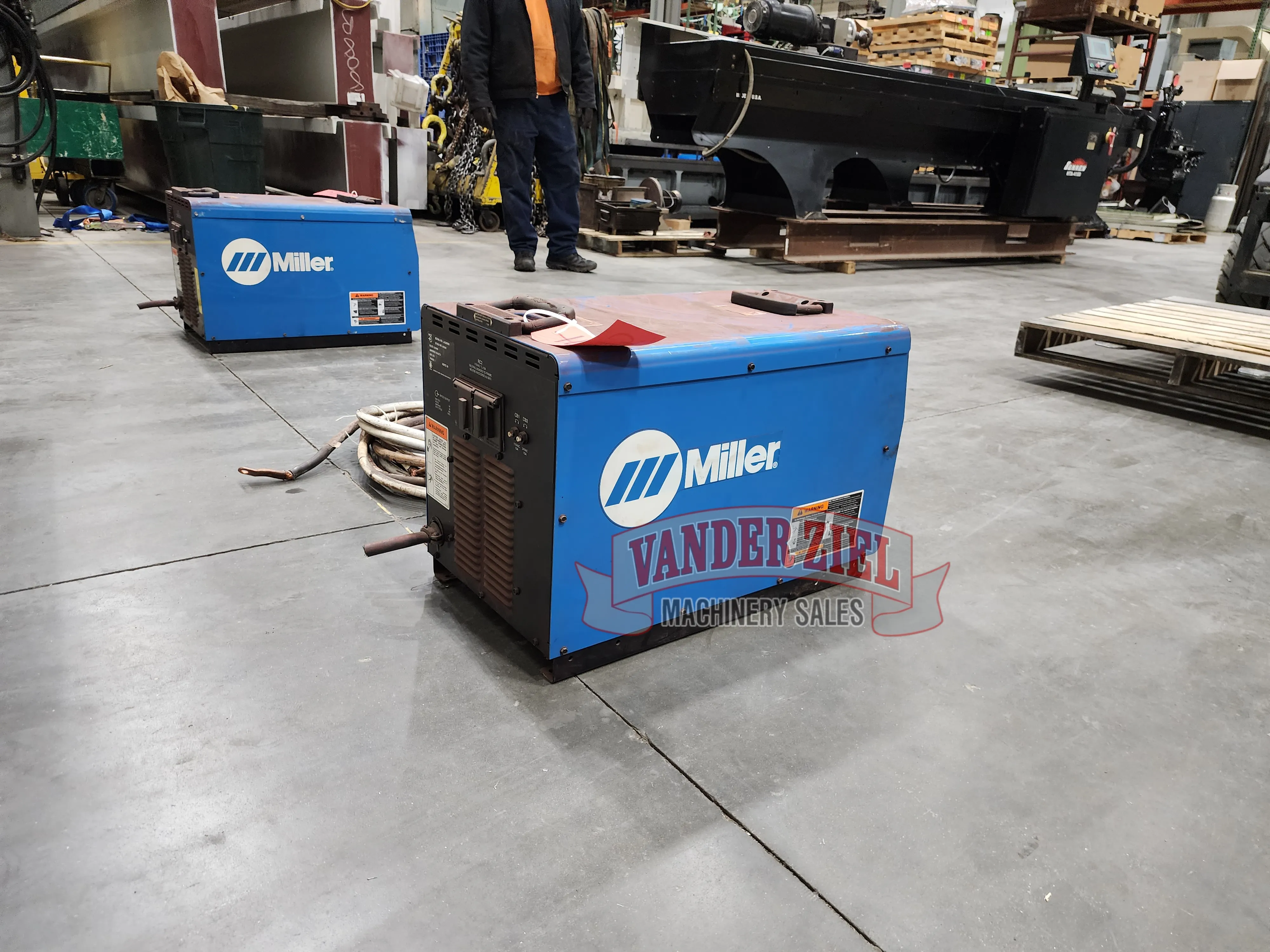 50.8/27.8 Amps, Miller #Invision-456P, DC Inverter Arc Welder, 230/460 Volts - Image 4