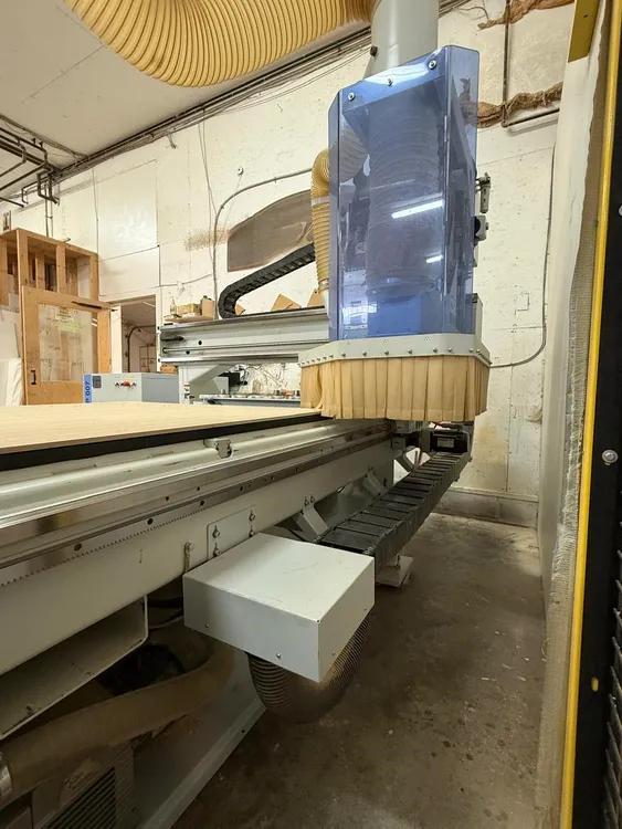 Homag #BHP-007, Flat Table CNC Machine, 24000 RPM, vacuum table, 12 HP, 2011 - Image 4
