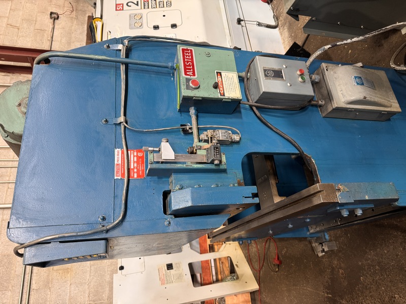 20 Ton, Allsteel #20-4, CNC Hydraulic Press Brake, 4' bed length, 38" between frames, 0' throat depth, 0-4" - Image 2