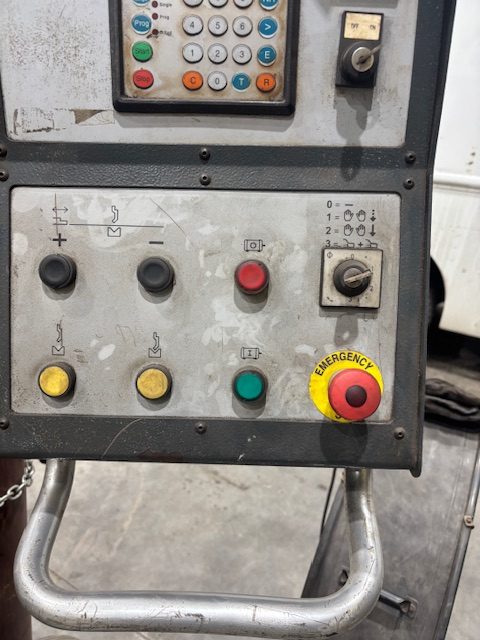 225 Ton, Primeline #APH-3709, Hydraulic Press Brake, 12' overall, 8.7" stroke, 2.75" adj., 20 HP, Elgo 8822 - Image 2