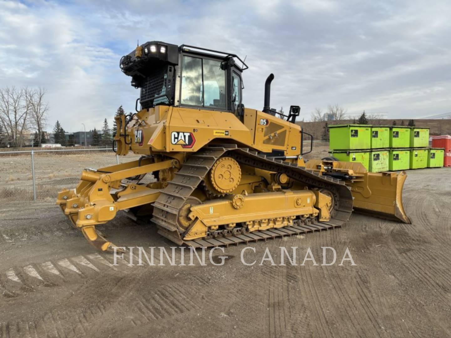 Caterpillar D5-17, Crawler Dozer, 900 hours, S/N: KML01378, 2024 - Image 3