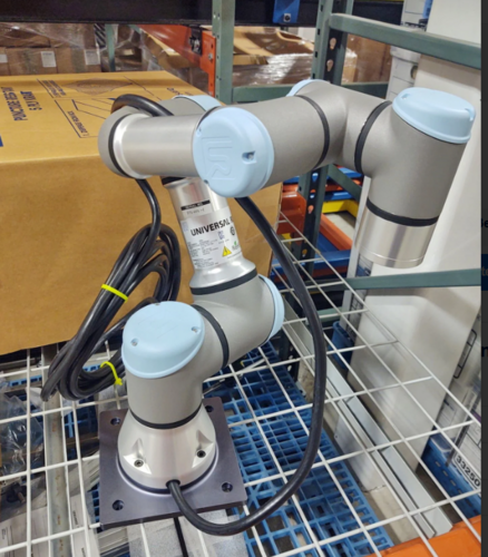 Universal Collaborative Robot, ur- 3e, 6-Axis, 3 Kg payload, 500mm reach, floor, inverted, angle - Image 2