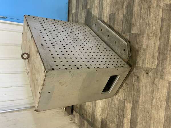 40" x 18.5" x 34" tombstone fixture, drill & tapped hole - Image 5