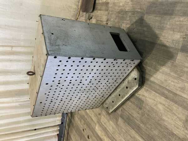 40" x 18.5" x 34" tombstone fixture, drill & tapped hole - Image 9