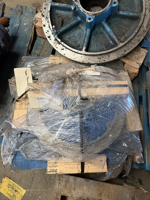 Goulds, Cover Stuff Box, for 3175S Pump Model, 18" Size - Image 1
