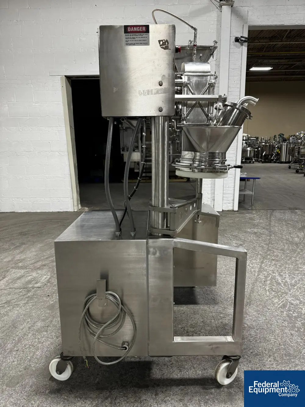 Fitzpatrick #D6A, Fitzmill, Stainless Steel, Screw Feed, 0.25/5 HP, on base - Image 5
