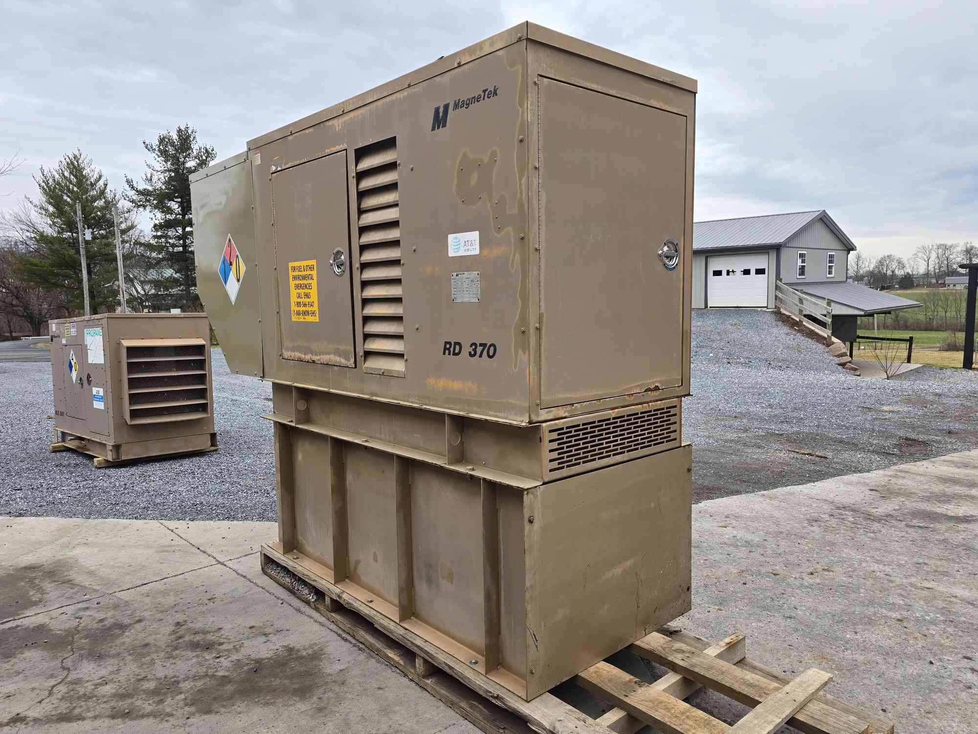 30 KW Magnetek Perkins #RD370, Diesel Generator, 1 & 3PH, 1115 Hrs, 1998 - Image 2
