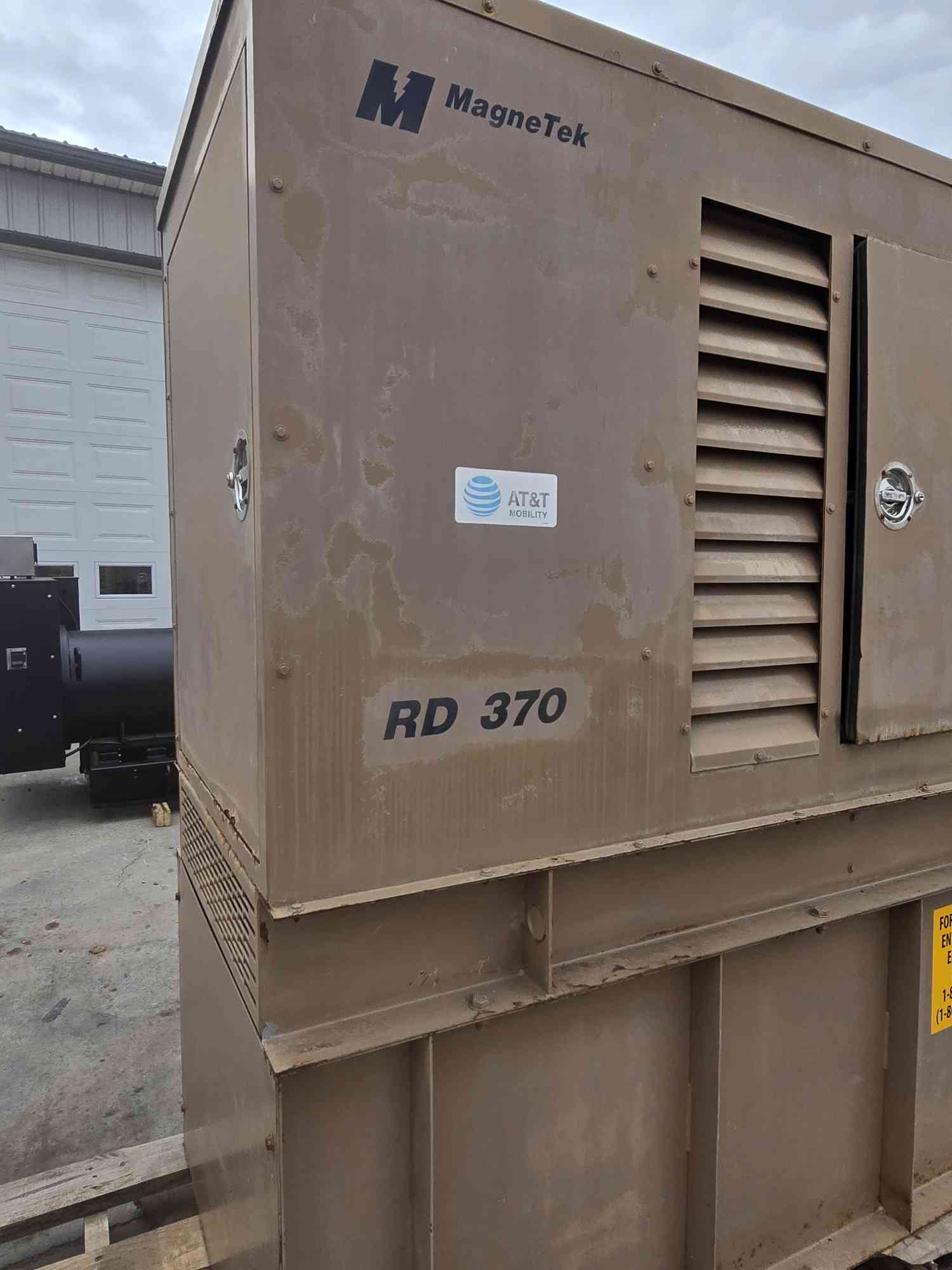 30 KW Magnetek Perkins #RD370, Diesel Generator, 1 & 3PH, 1115 Hrs, 1998 - Image 8