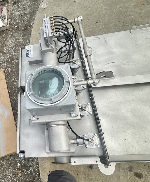 900 cfm Sly #STJ-64-6, Stainless dust collector, 217 sq.ft., top bag removal design, unused, 2022 - Image 9