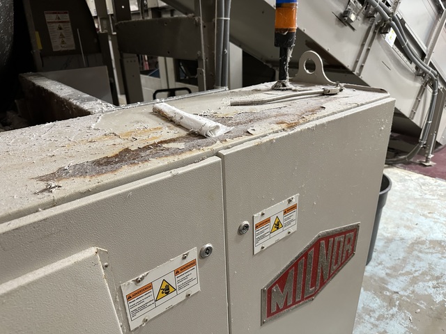 150 Lb. Milnor #76039L3F, Pulseflow CBW, 6-Module, 30/115 psi Steam, 5/75 psi Water, 85/110 psi Air, 208 V - Image 8