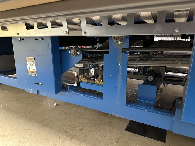 Chicago Dryer #S-16-2000, Folder w/Stacker, Left-Hand Discharge, 120" Width, 2.3 HP, 208 V, 2009 - Image 10