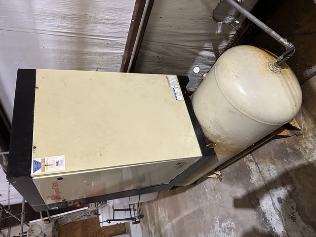 53 cfm, 125 psi, Ingersoll-Rand #R11I-A125, Air Compressor, 15 HP, 125 psi - Image 3