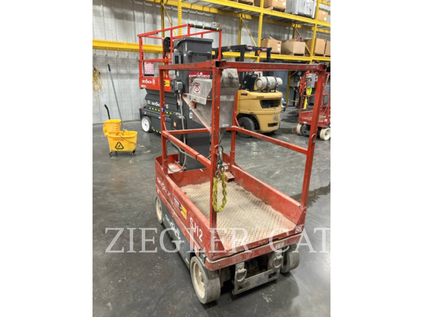 Skyjack, Inc. SJ12, Lift Scissor, 391 hours, S/N: 14001512, 2012 - Image 4