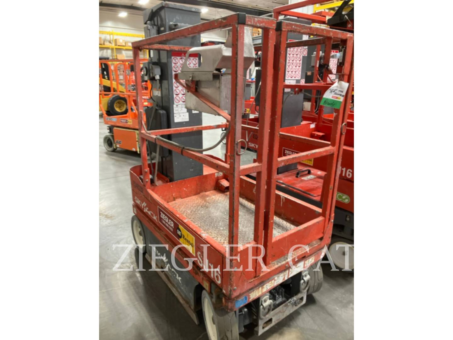 Skyjack, Inc. SJ16, Lift Scissor, 246 hours, S/N: 14006467, 2015 - Image 3