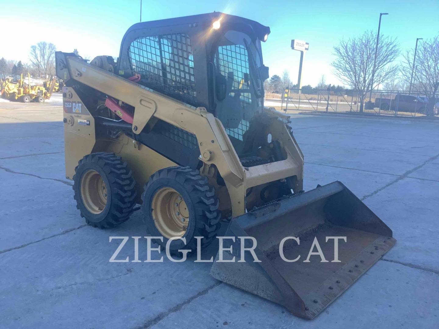 Cat 232D, Skid Steer Loader, 863 hours, S/N: DPR01487, 2019 - Image 2
