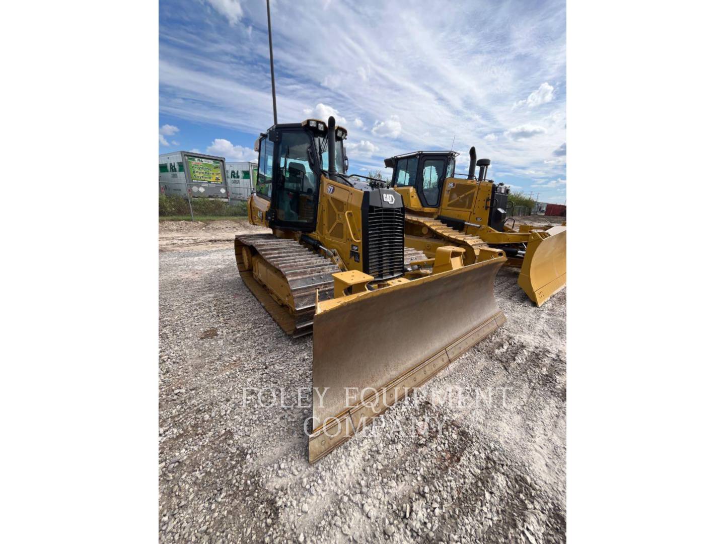 Caterpillar D3-12LGI, Crawler Dozer, 988 hours, S/N: XKY04965, 2023 - Image 2