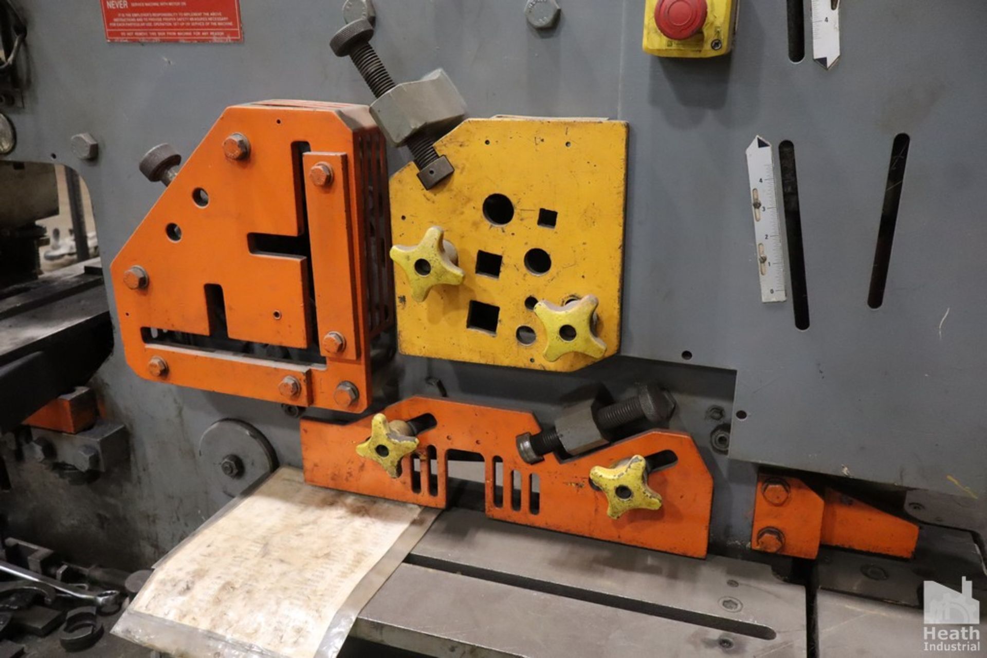 5" x 5" x 1/2" Geka #Hydracrop-80/A, ironworker, 88 ton, 20" throat, 3" stroke, 6.5 HP, 1995 - Image 4