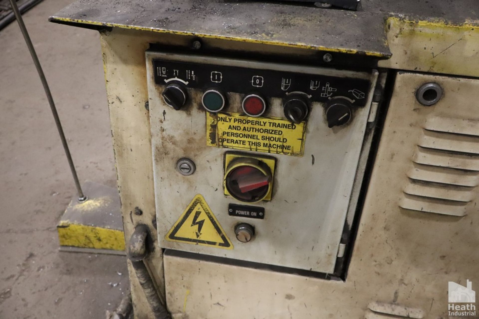 5" x 5" x 1/2" Geka #Hydracrop-80/A, ironworker, 88 ton, 20" throat, 3" stroke, 6.5 HP, 1995 - Image 5