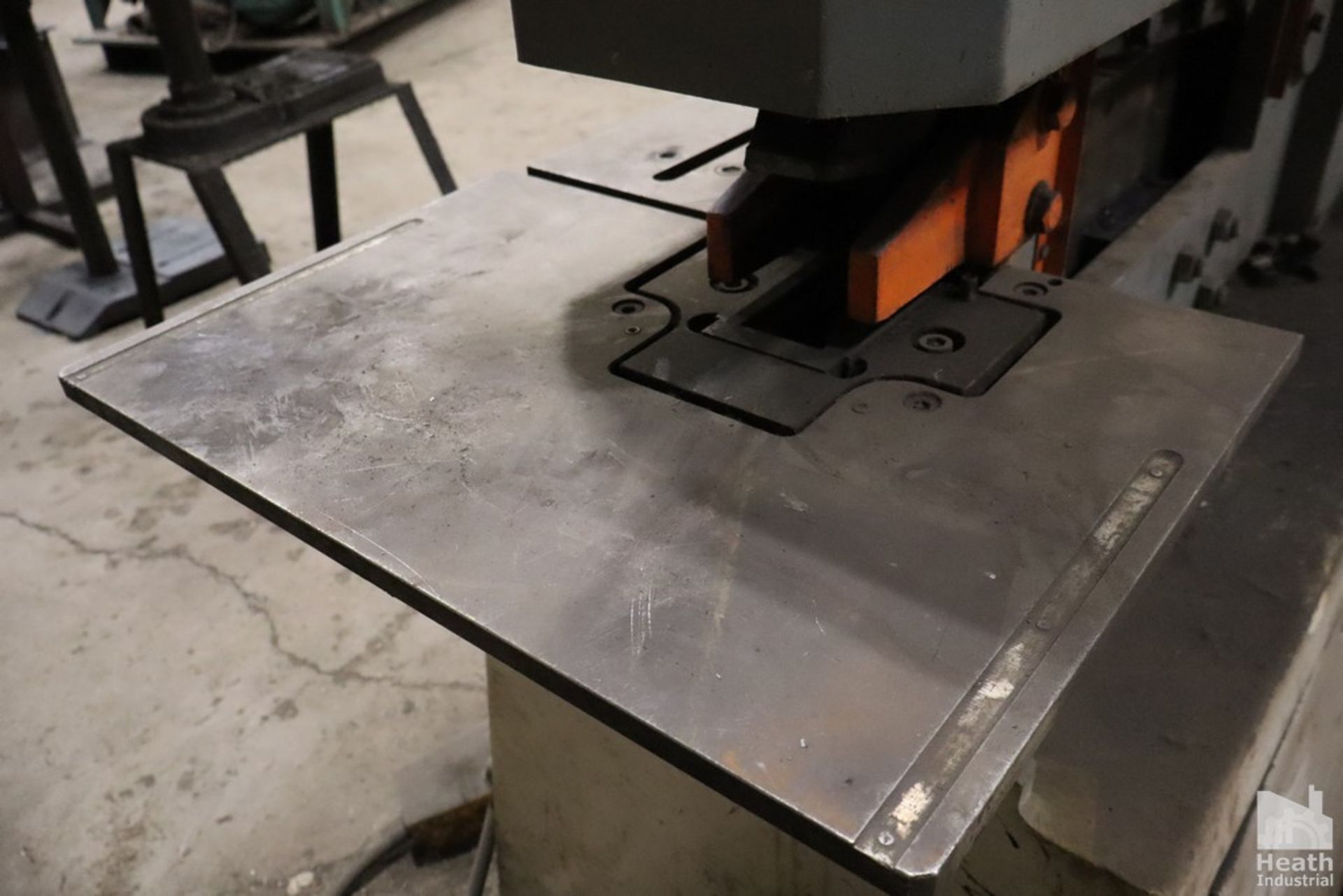 5" x 5" x 1/2" Geka #Hydracrop-80/A, ironworker, 88 ton, 20" throat, 3" stroke, 6.5 HP, 1995 - Image 7