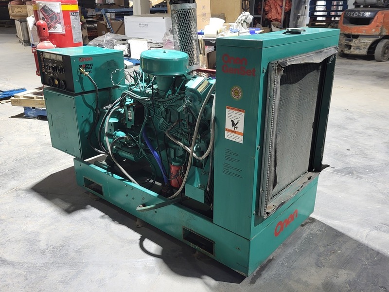 30 KW Cummins #30.0DLC-9XR/27826A, Diesel Generator Set, 1800 RPM, 600/347 Volts, 3PH, 40 HP engine, 544 hours - Image 5