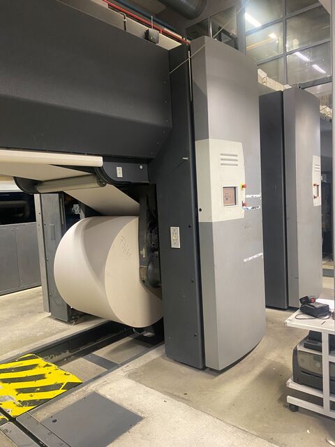 Goss & Deleeuw #M600C, web offset press, dual stacked, 32 pg, 70000 CPH, 2007 - Image 5